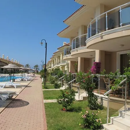 Sunset Beach Club Calis