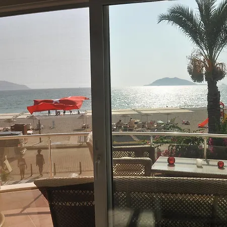 Sunset Beach Club Calis